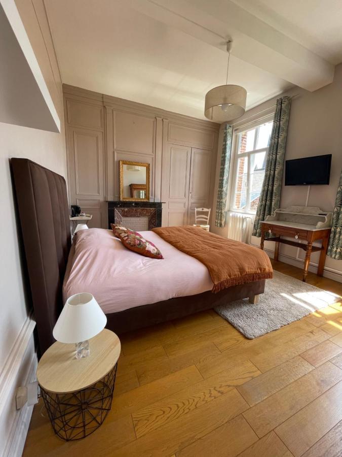 Bed and Breakfast Le Logis D'Anne-Sophie Chuignolles Esterno foto
